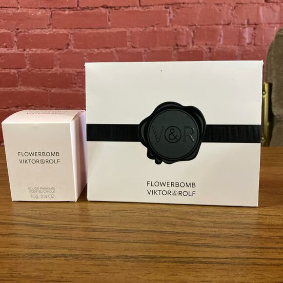 Viktor & Rolf Flowerbomb perfume set New - Picture 1 of 5